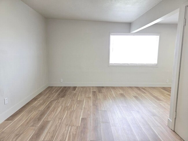 Photo - UP TO 1 MONTH FREE! Remodeled 3 bedroom!! Unit A