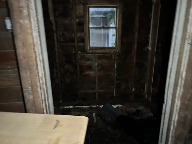Photo - 206 Sixth St.