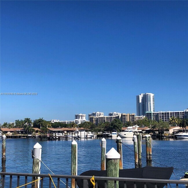 Building Photo - 300 Three Islands Boulevard Unit 516 Rental