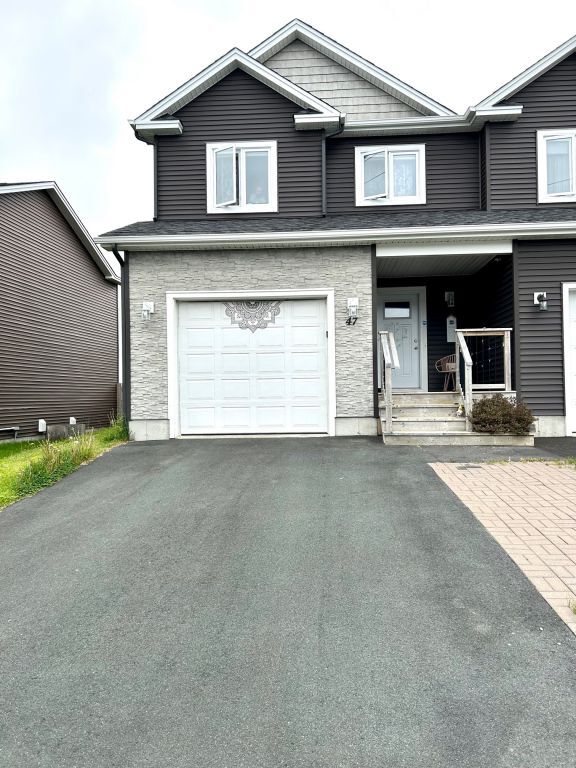 Building Photo - 47 Great Southern Dr