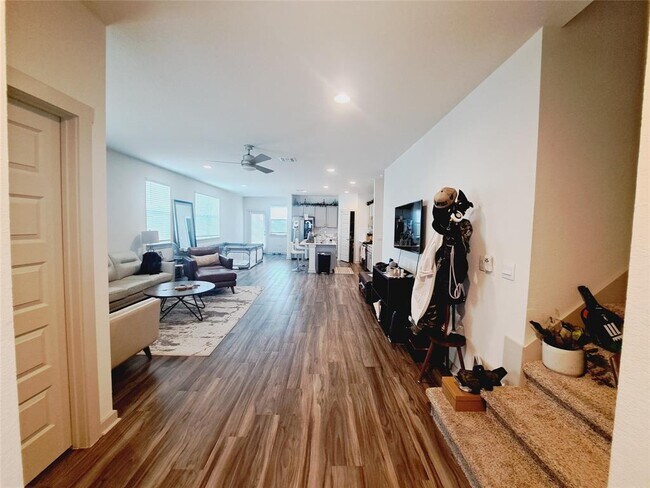 Photo - 7700 Linnie Ln