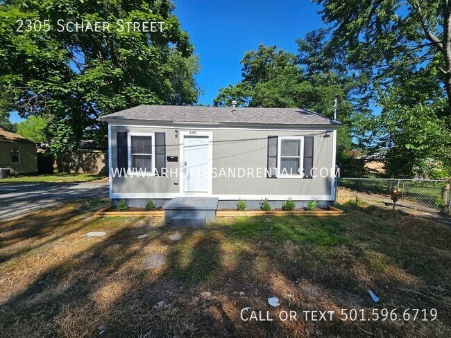 Building Photo - 2305 Schaer St Rental