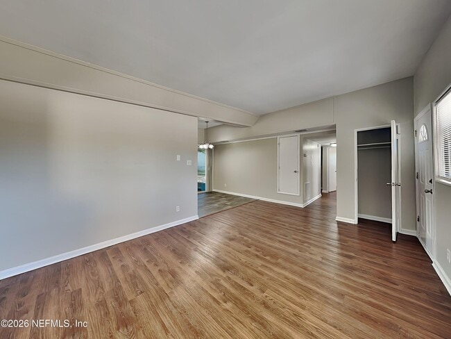 Photo - 7603 Mayapple Rd