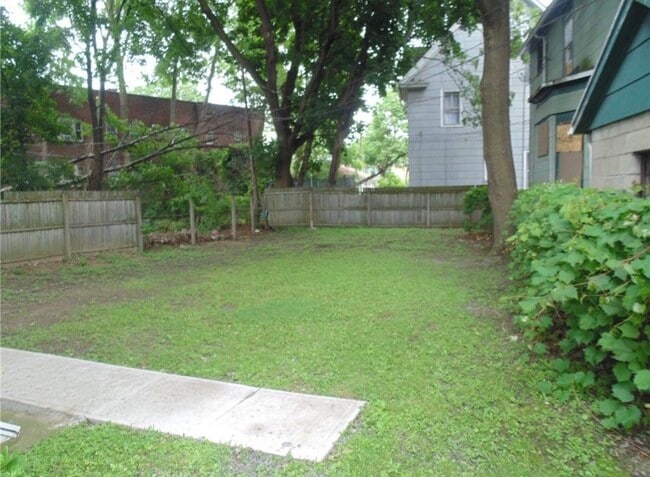 Photo - 1540 St Paul St