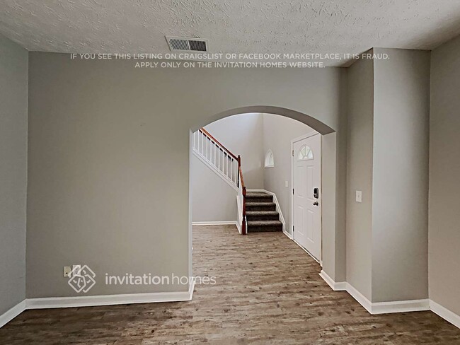 Photo - 3015 New Haven Ln