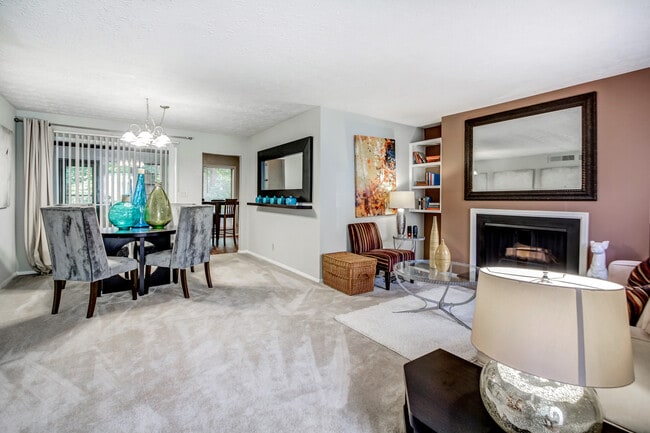 Dunwoody Crossing Apartments For Rent in Sandy Springs, GA