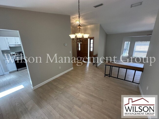 Photo - 840 Maraval Ct