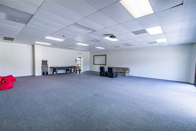 Photo - 425 E Obryant St