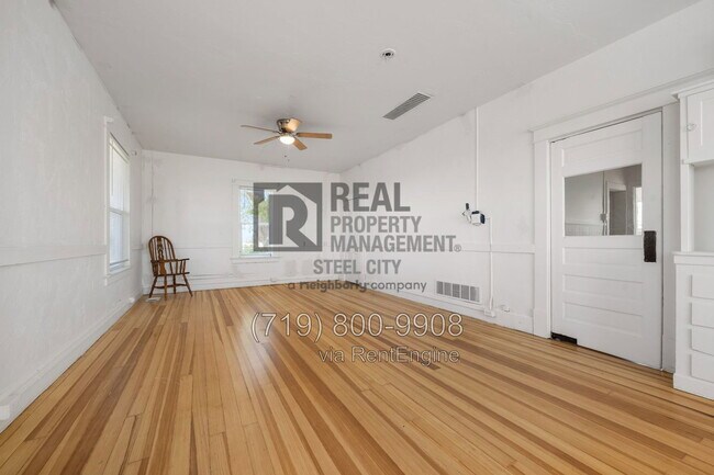 1530 33rd Ln