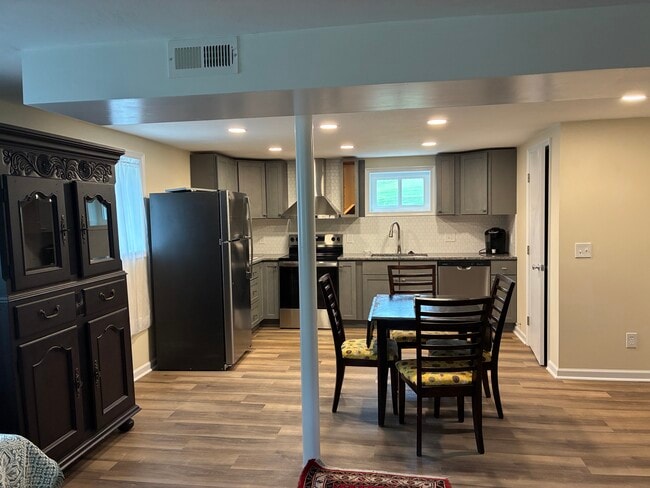 Photo - 1006 Willard Dr Unit Fully furnished apartment