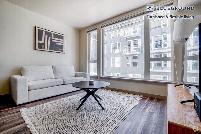 Building Photo - 1414 10th Ave Unit FL3-ID870 Rental