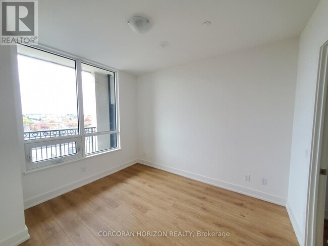 Photo - 268 Buchanan Dr Unit 710W