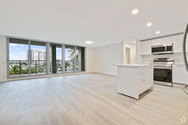 Building Photo - 1504 Bay Rd Unit N-0808 Rental