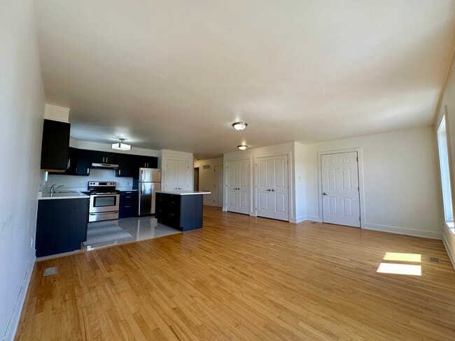 Photo - 279 Glynn Av Unit #1