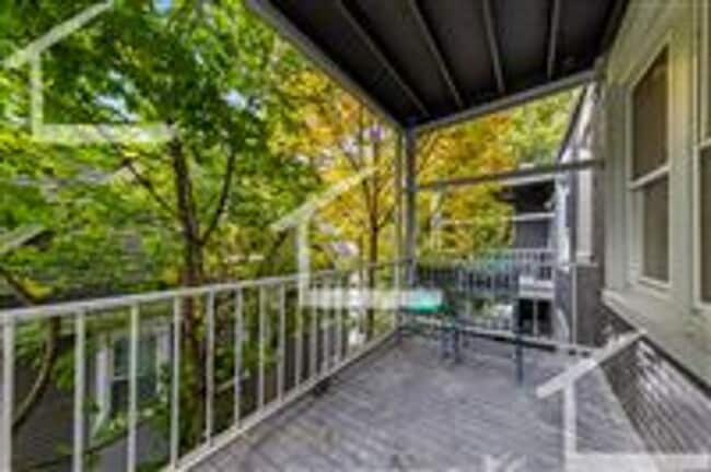 Photo - 50 Brackett St