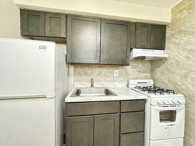 Photo - 7108 Oxford Ave Unidad 38