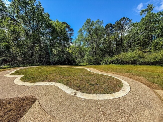 Building Photo - 7142 State Hwy 75 S