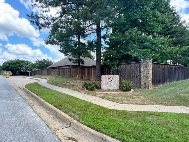3988 Old Omen Rd