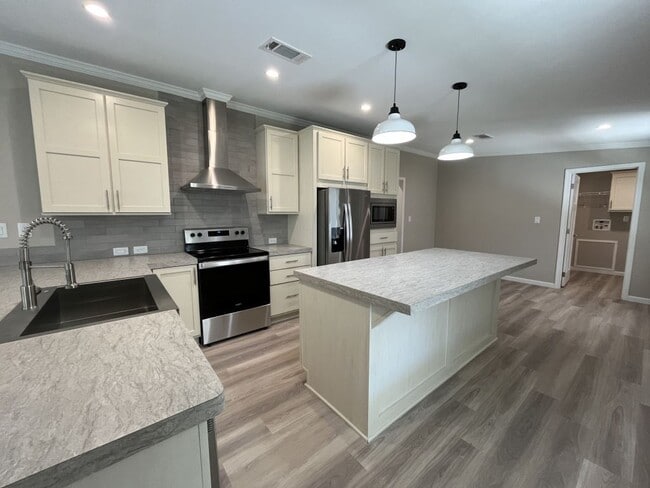 Building Photo - 83 Darby Cay Rental