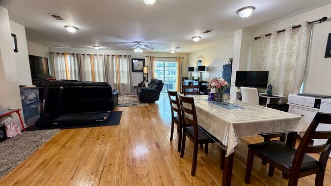 Photo - 790 Avenue C Unit 2