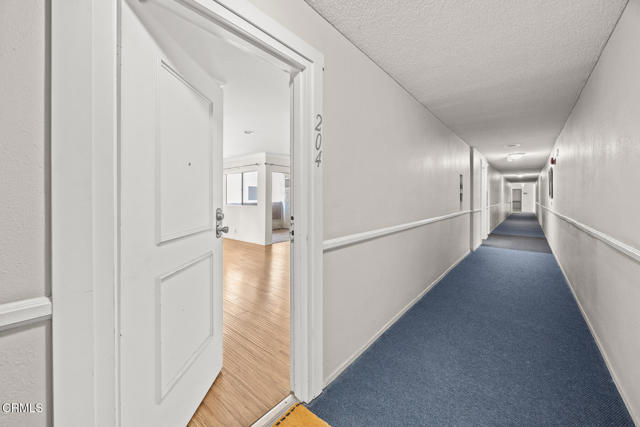 Photo - 1339 N Columbus Ave Unit 204
