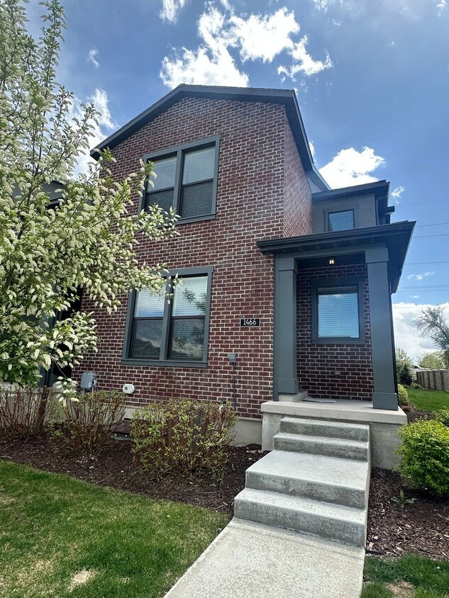 GET $2299 OFF FIRST FULL MONTH OF RENT!!!! - GET $2299 OFF FIRST FULL MONTH OF RENT!!!!