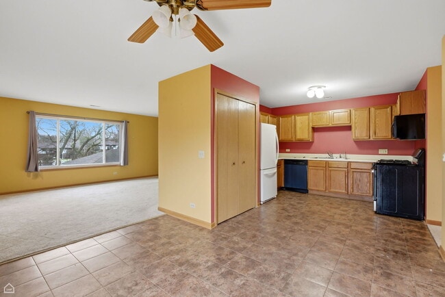 Photo - 490 Westwood Ct Unit D