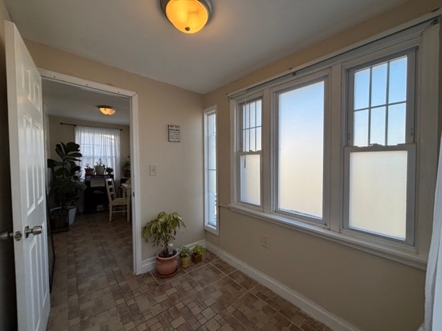 Photo - 1974 William St Unidad 1