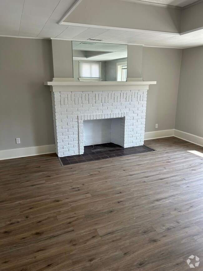 Building Photo - 219 East St Unit 219 Rental