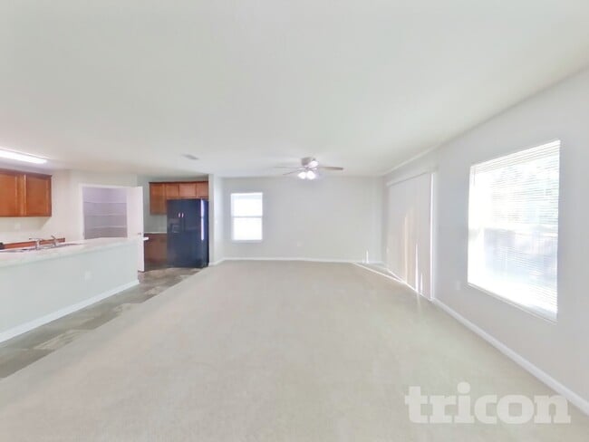 Photo - 1987 April Oaks Dr