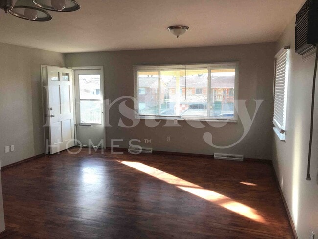 Photo - 5994 Waldway Ln