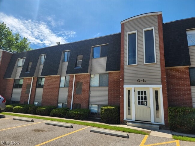 Building Photo - 216 Moore Rd