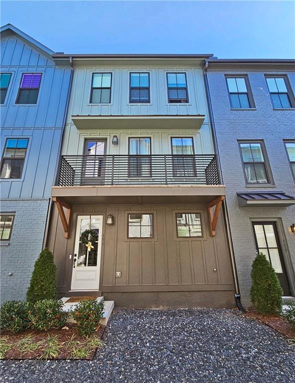 Photo - 151 Chestnut Cir