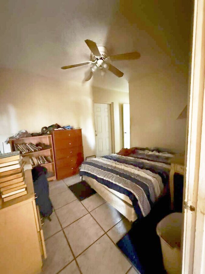 Photo - 900 Riverside Dr Unidad A