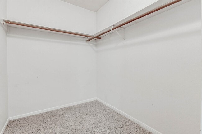 Photo - 15531 Edenvale St