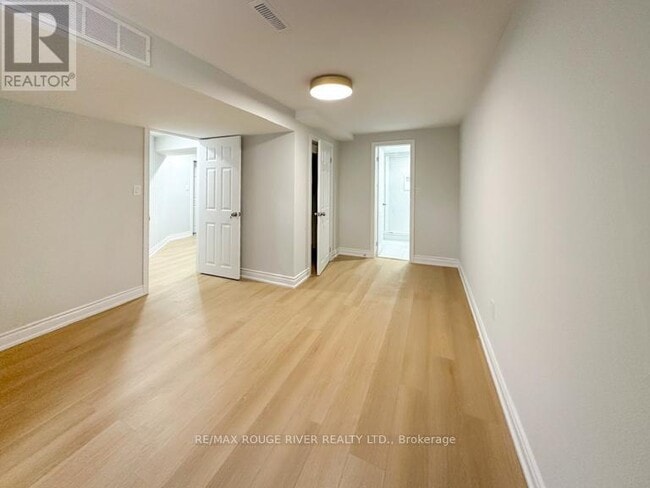 Photo - 1869 Brookshire Square