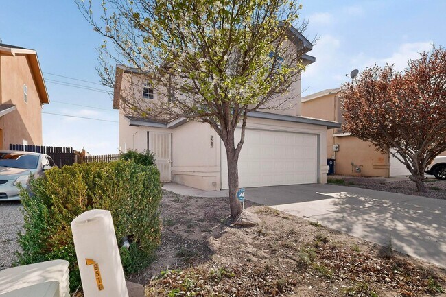 Photo - West Side 2/story 3 Bedroom 2.5 Bath 1605/sf 2/CG