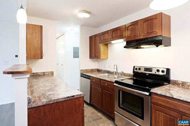 Photo - 1800 Jefferson Park Ave Unit 302