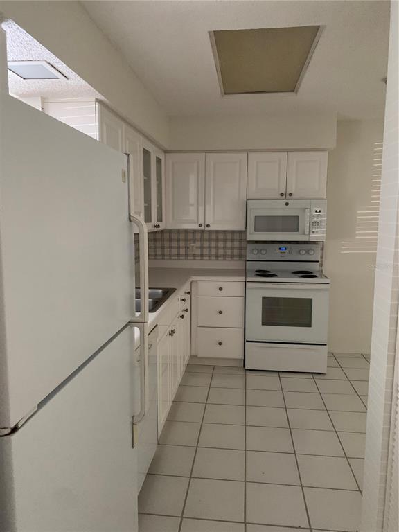 Photo - 2216 Bahia Vista St Unit H1