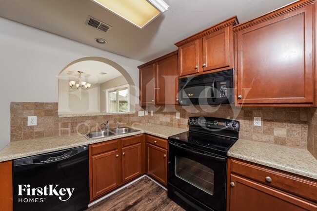 Photo - 145 Briar Ridge Ln