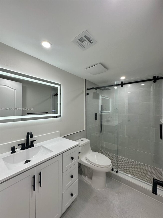 Building Photo - 8211 NW 191st St Unit 3-C Rental
