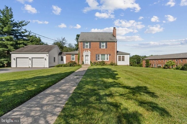 Photo - 15118 Liberty Grove Dr House