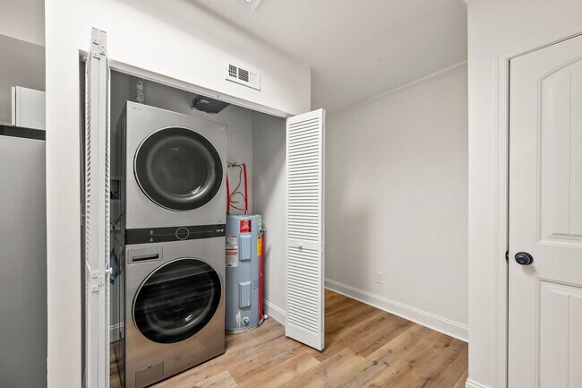 3761 Avera Ave Unit 10 - 3763 Avera Ave