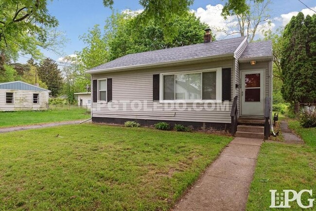 Photo - 1109 Turner Ave House
