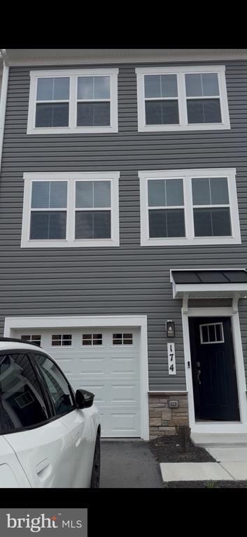 Building Photo - 174 Sioux Lp