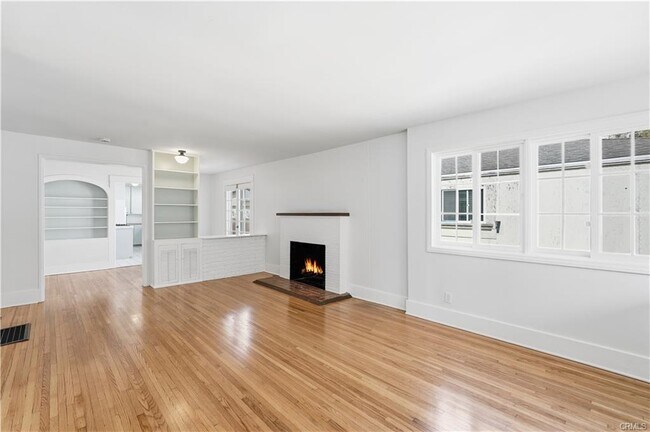 Photo - 815 S Juanita Ave