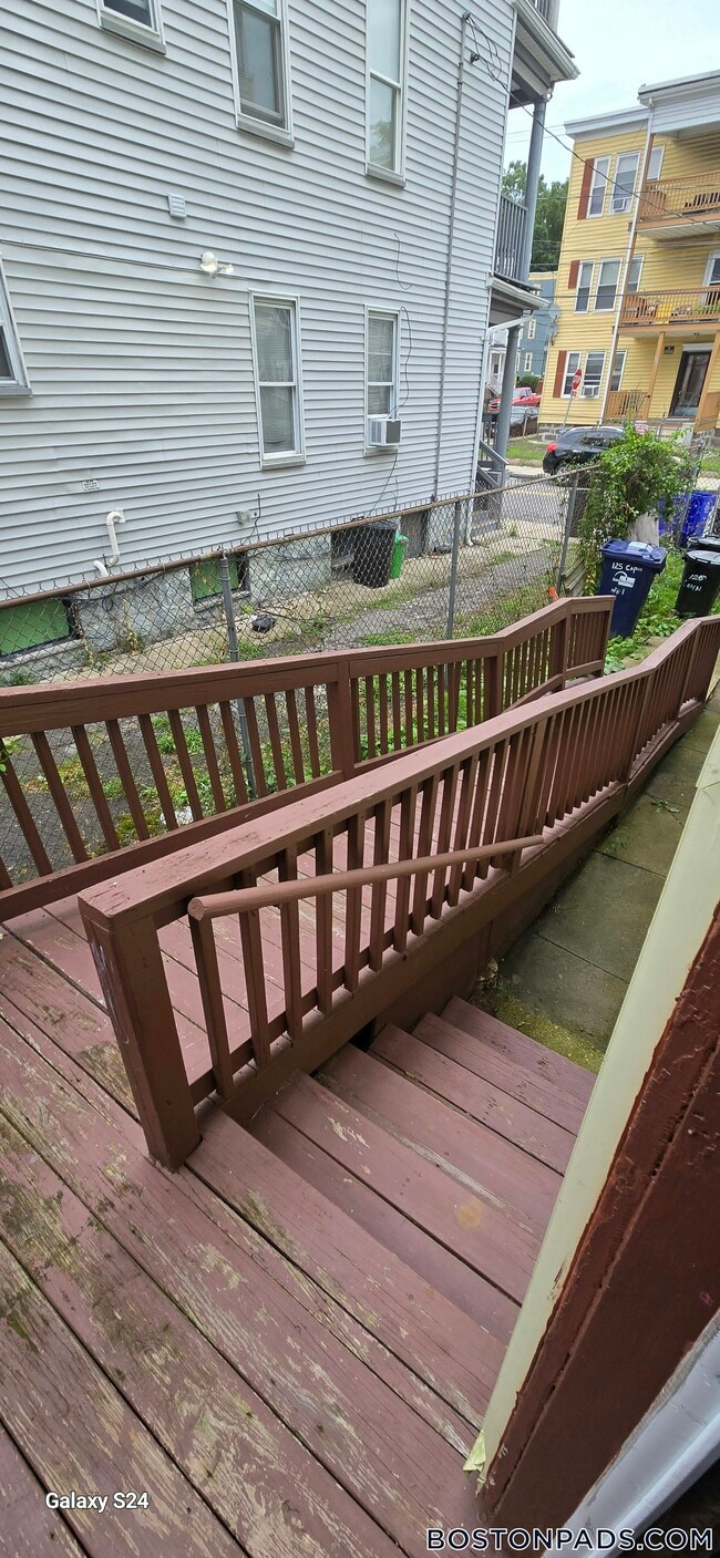 Photo - 125 Capen St Unit 1