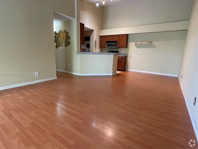 Building Photo - 9999 Summerbreeze Dr Unit 803 Rental