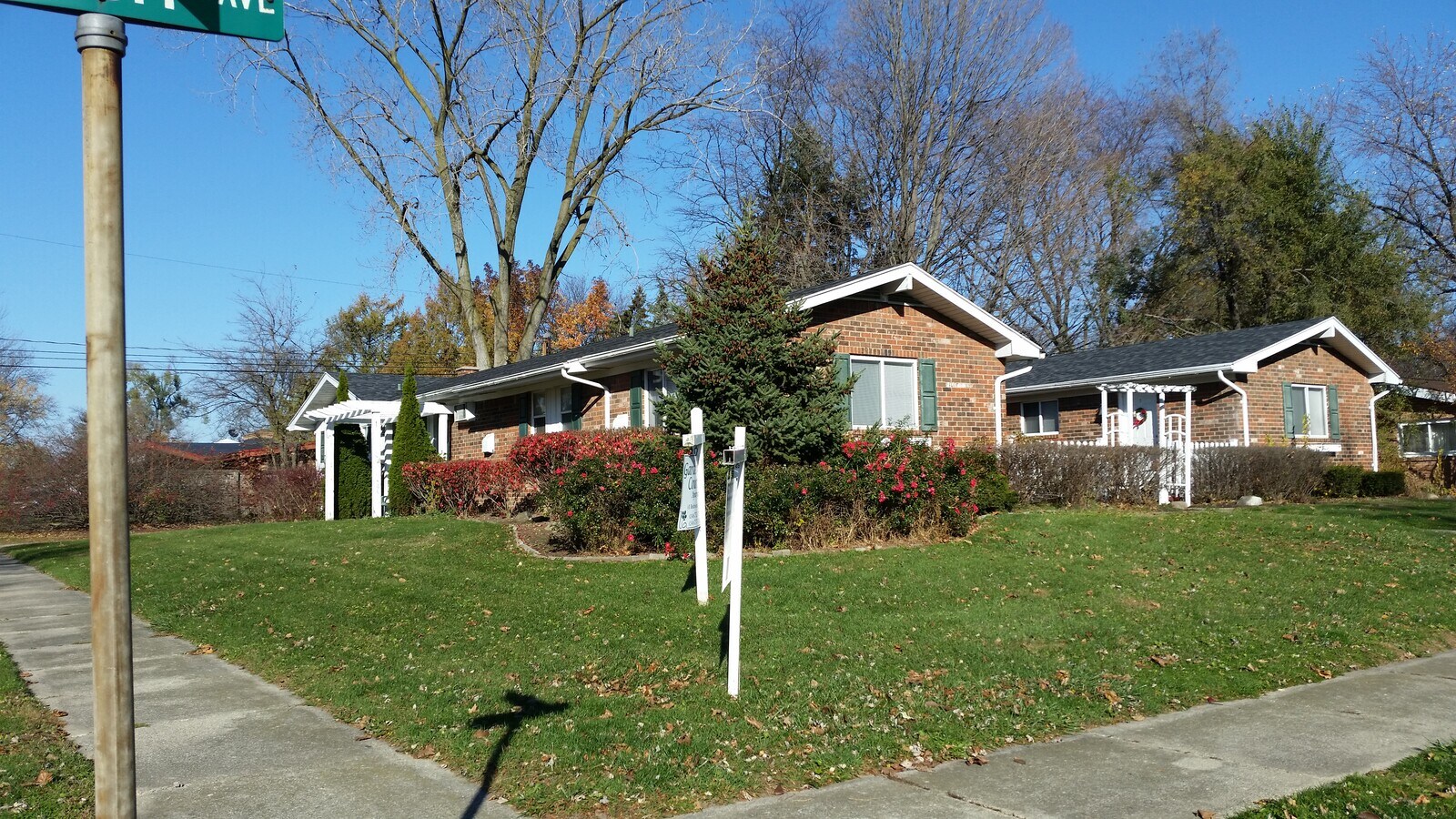 2bedroom/1 bath - 2505 Woodruff Ave Apartments Unit 7