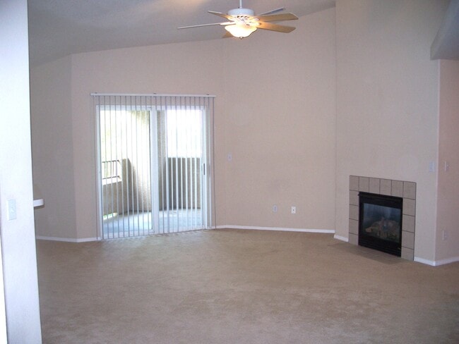 Photo - 3732 Riviera Grove